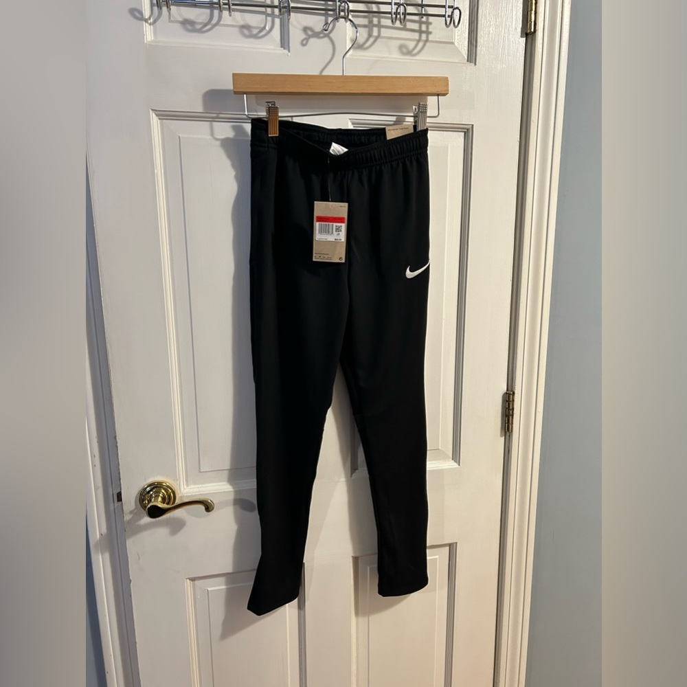 *NEW with tags* Nike Kids Academy Pro Pant Dri Fit pants, size L.